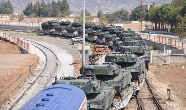 İstanbul'dan gönderilen tank ve obüsler Gaziantep İslahiye'de 10
