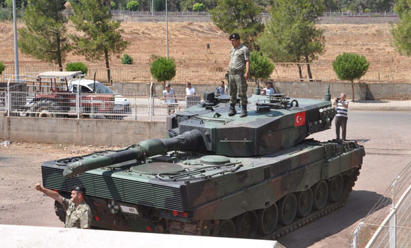 İstanbul'dan gönderilen tank ve obüsler Gaziantep İslahiye'de 4