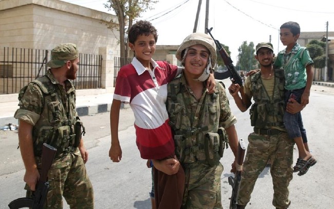 Cerablus'ta 'özgürlük' sevinci 9