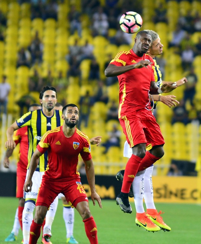 Fenerbahçe'ye 'Bi Halley' oluyo 4