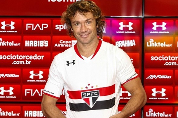 Kendisini siper eden Lugano Brezilya'da 'kahraman' ilan edildi 1