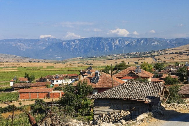 Bu köyde ev fiyatları İstanbul Boğazı'ndaki yalılarla yarışıyor 1