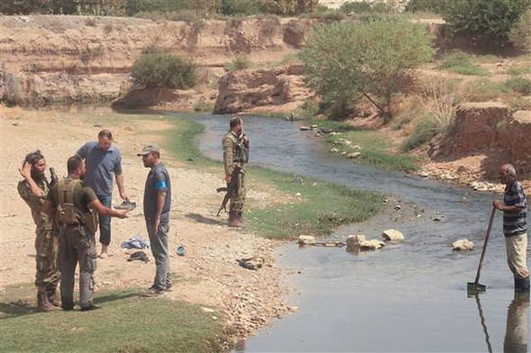 İşte TSK destekli ÖSO'nun Sacur Çayı'ndan ilk görüntüleri 24