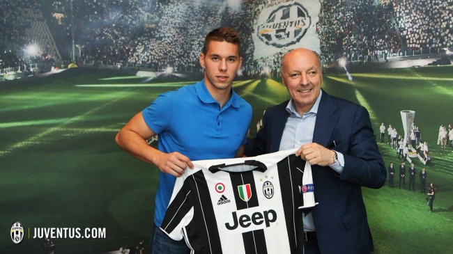 1 milyar Euro'luk kadro 36