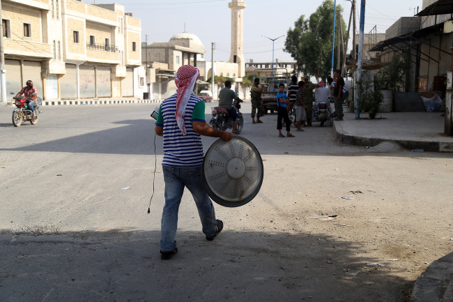Türk gazeteciler TSK'nın desteği ile Cerablus'a girdi 20