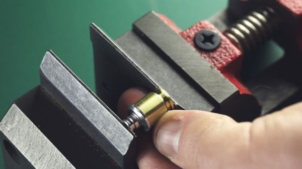 Tabanca mermisinden öyle bir şey yaptı ki 24