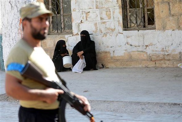 Menbiç'e 11 kilometre 12