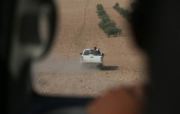 Menbiç'e 11 kilometre 16