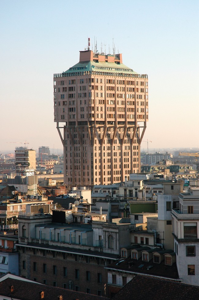 Birbininden ilginç eşi benzeri olmayan yapılar 10