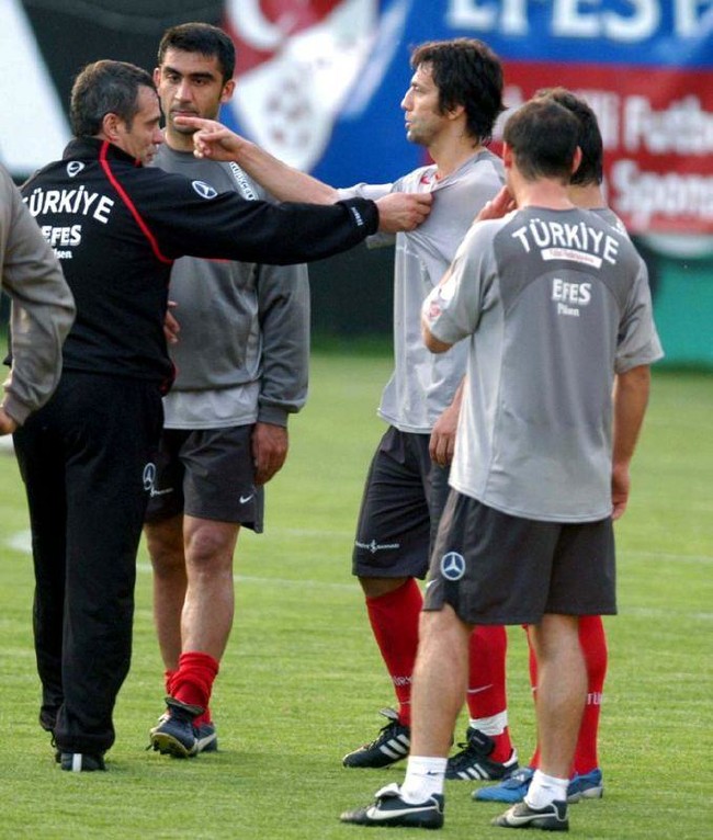 Milli Takım'ın unutulmaz kareleri 14