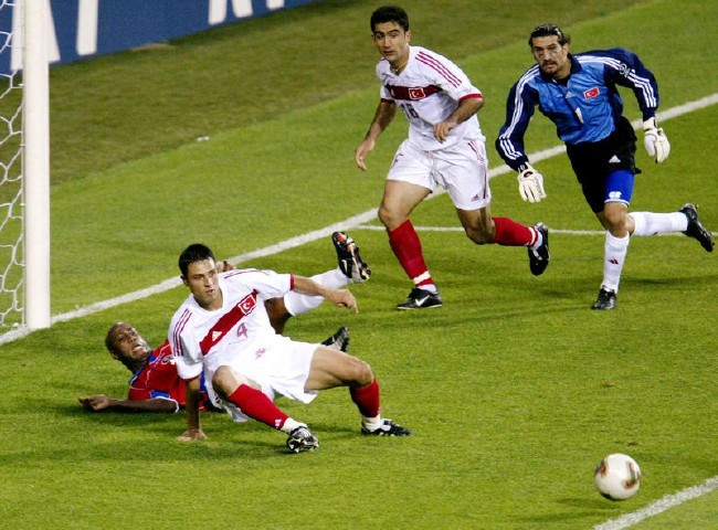 Milli Takım'ın unutulmaz kareleri 16