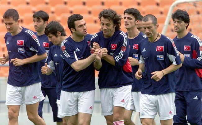 Milli Takım'ın unutulmaz kareleri 27