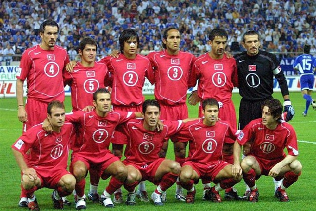 Milli Takım'ın unutulmaz kareleri 40