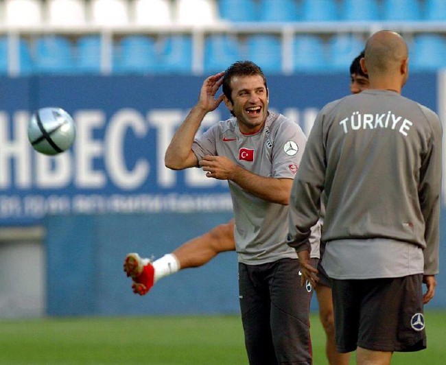 Milli Takım'ın unutulmaz kareleri 56