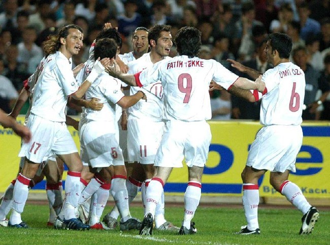 Milli Takım'ın unutulmaz kareleri 66