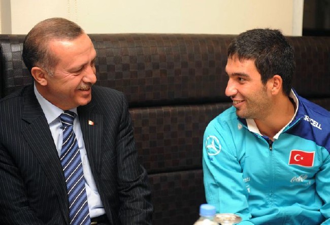 Milli Takım'ın unutulmaz kareleri 69