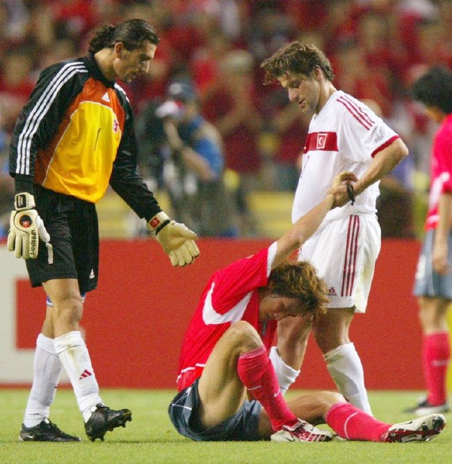 Milli Takım'ın unutulmaz kareleri 86