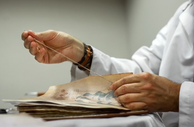 Sırrı çözülemeyen el yazması servet değerinde 1