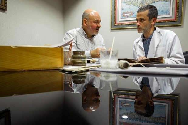 Sırrı çözülemeyen el yazması servet değerinde 7