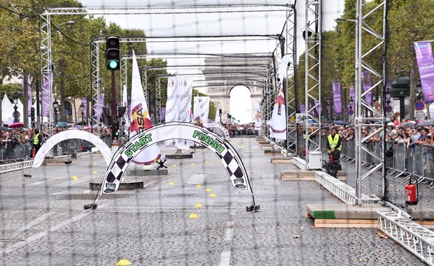 Paris'te drone yarışı 8