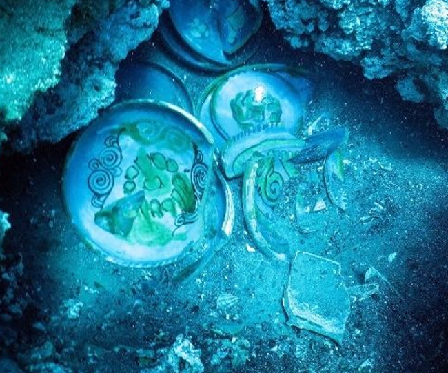 Dünyanın en zengin tabak batığı Antalya'da 8