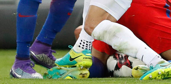 Fenerbahçeli Skrtel hedef tahtasında! 3