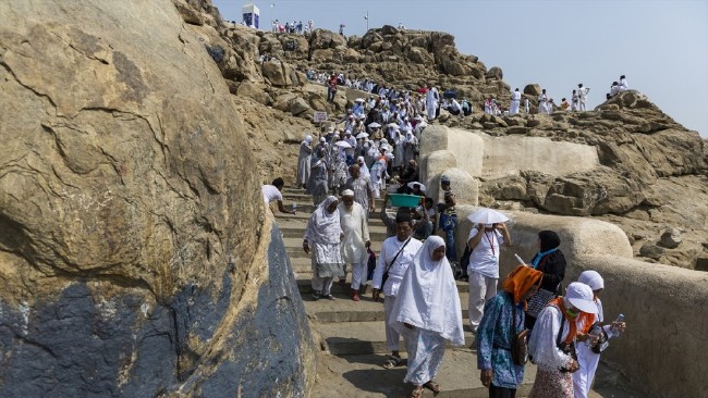 Arafat'ta Türk hacıları bir ilk bekliyor 7