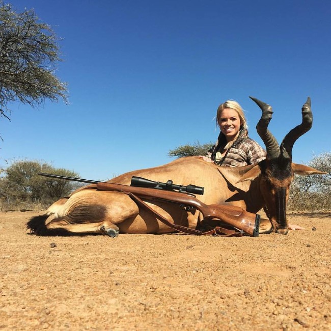 Genç kızın vahşi fotoğrafları tartışma konusu oldu 25