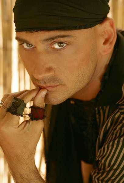 Bayramda hangi ünlü nerede? 6