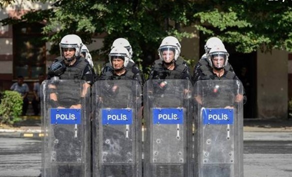 Çevik Kuvvet Ukraynalı polisleri eğitti 13