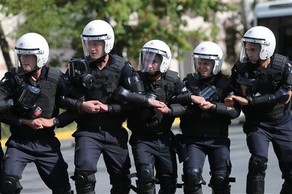 Çevik Kuvvet Ukraynalı polisleri eğitti 8