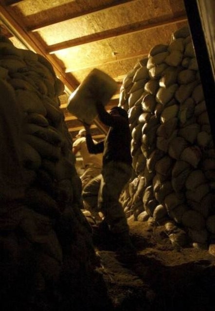 ABD ile Meksika arasında uyuşturucu tüneli 14