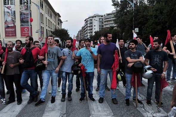 Yunanistan yine karıştı 29
