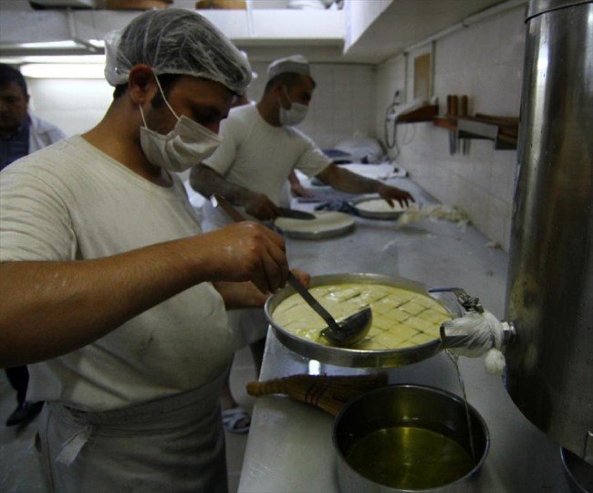 Bayramların vazgeçilmezi baklava 8