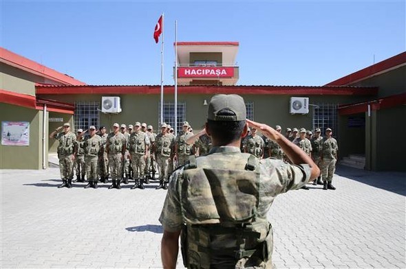 Suriye sınırındaki askere bayram sürprizi 14