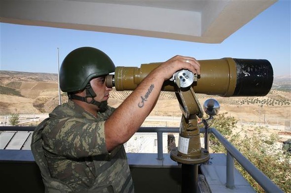 Suriye sınırındaki askere bayram sürprizi 2