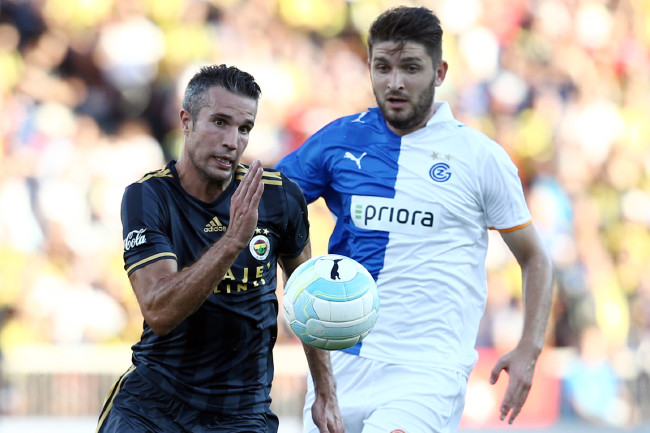 Van Persie defolsun gitsin! 2