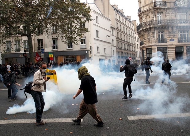 Fransa yine karıştı 2