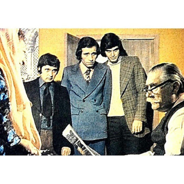 Ünlü isimlerden Tarık Akan paylaşımları... 24