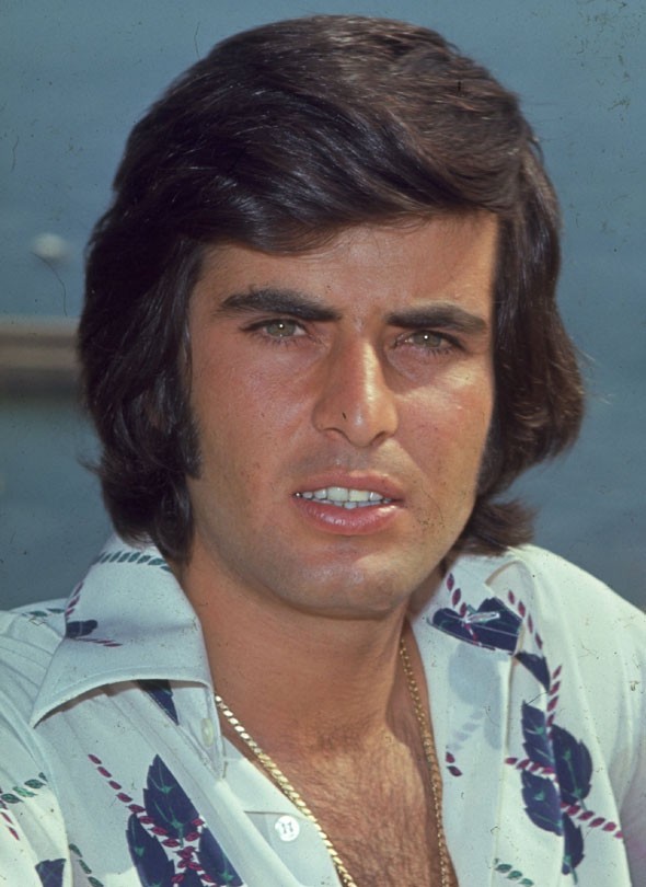 Ünlü isimlerden Tarık Akan paylaşımları... 16