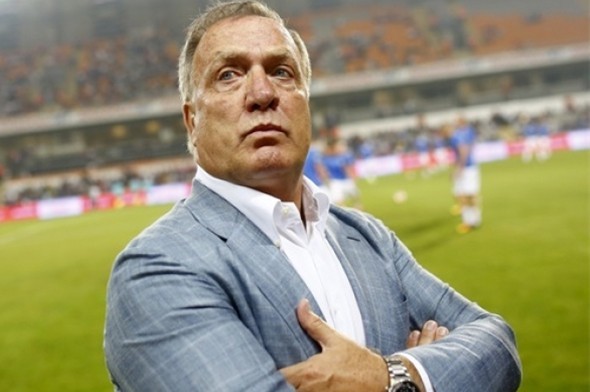 Advocaat Fenerbahçe'de 3 futbolcuyu gözden çıkardı! 2