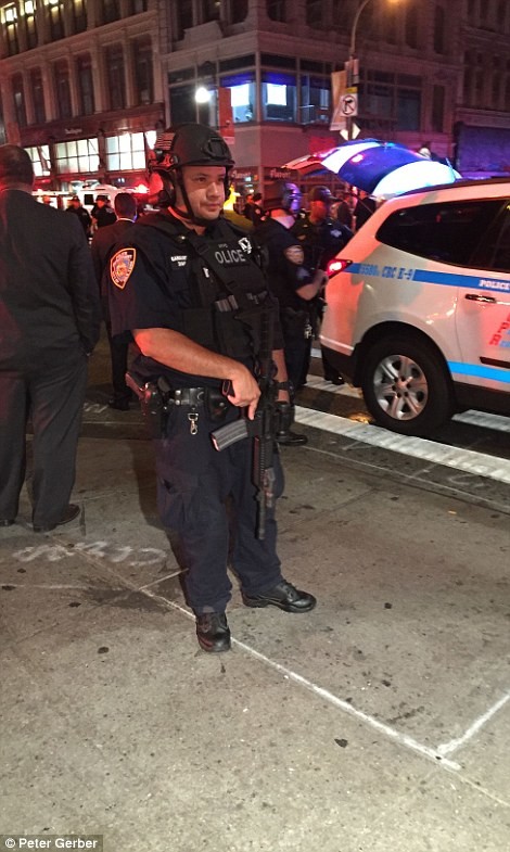 New York'ta patlama meydana geldi 11