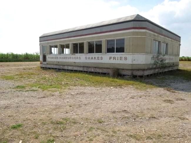 Efsane filmlerin terk edilmiş setleri 8