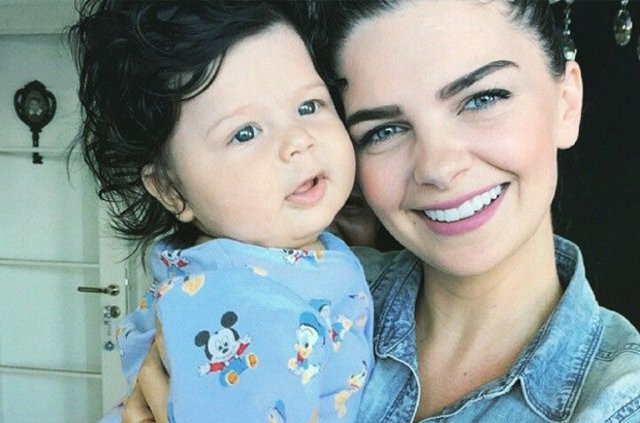 Ünlülerin çocukları 17