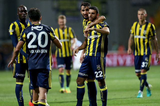 Gecenin olayı Lens'in tavrı oldu 11