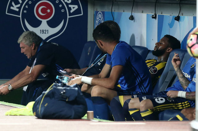 Gecenin olayı Lens'in tavrı oldu 6