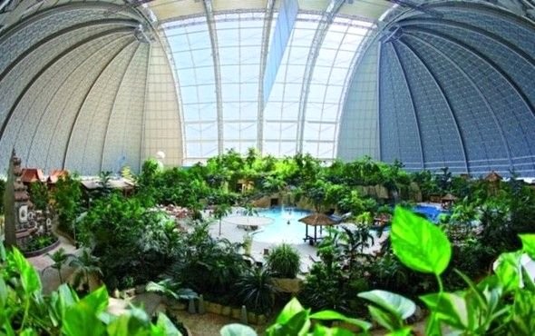 Dışı hangar, içi tropik ada 16