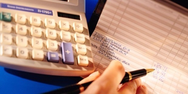 Uçaklar direk uçmak yerine neden eğri çizer? 3