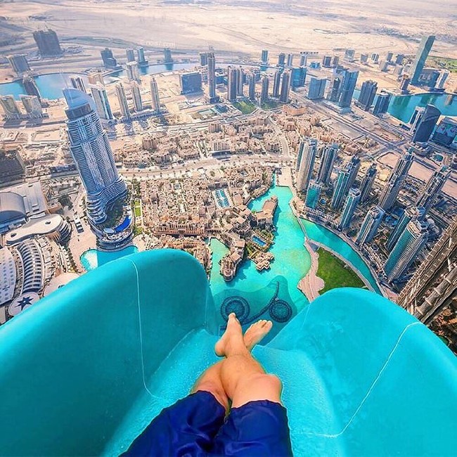 Masalsı fotoğraflarla ünlü olan sanatçı 11