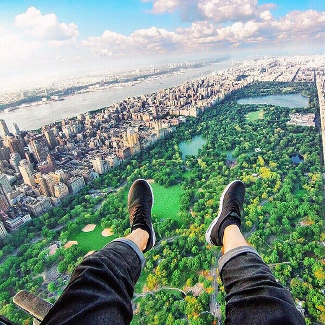 Masalsı fotoğraflarla ünlü olan sanatçı 6